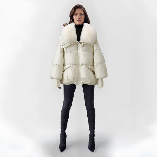 MENA™ | Die stilvolle Kunstfelljacke