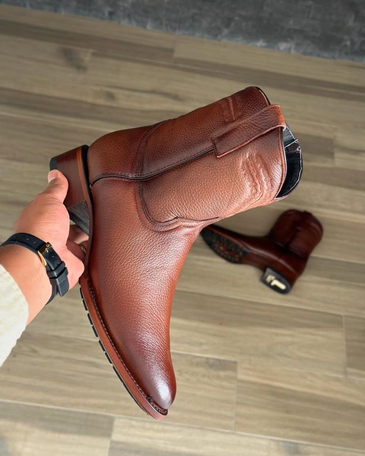 QUIND™ | Orthopaedic leather boots