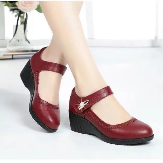 MANDY™ | Soft leather shoes with heels and a soft, non-slip sole