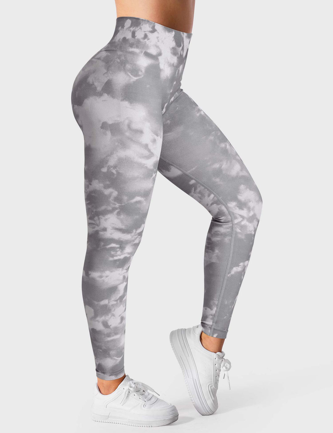 VICTORIA™ | Seamlessly printed leggings/shorts