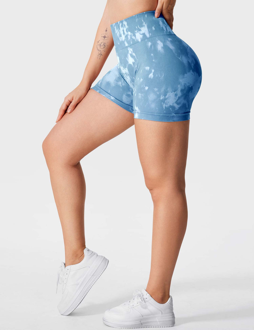 VICTORIA™ | Seamlessly printed leggings/shorts
